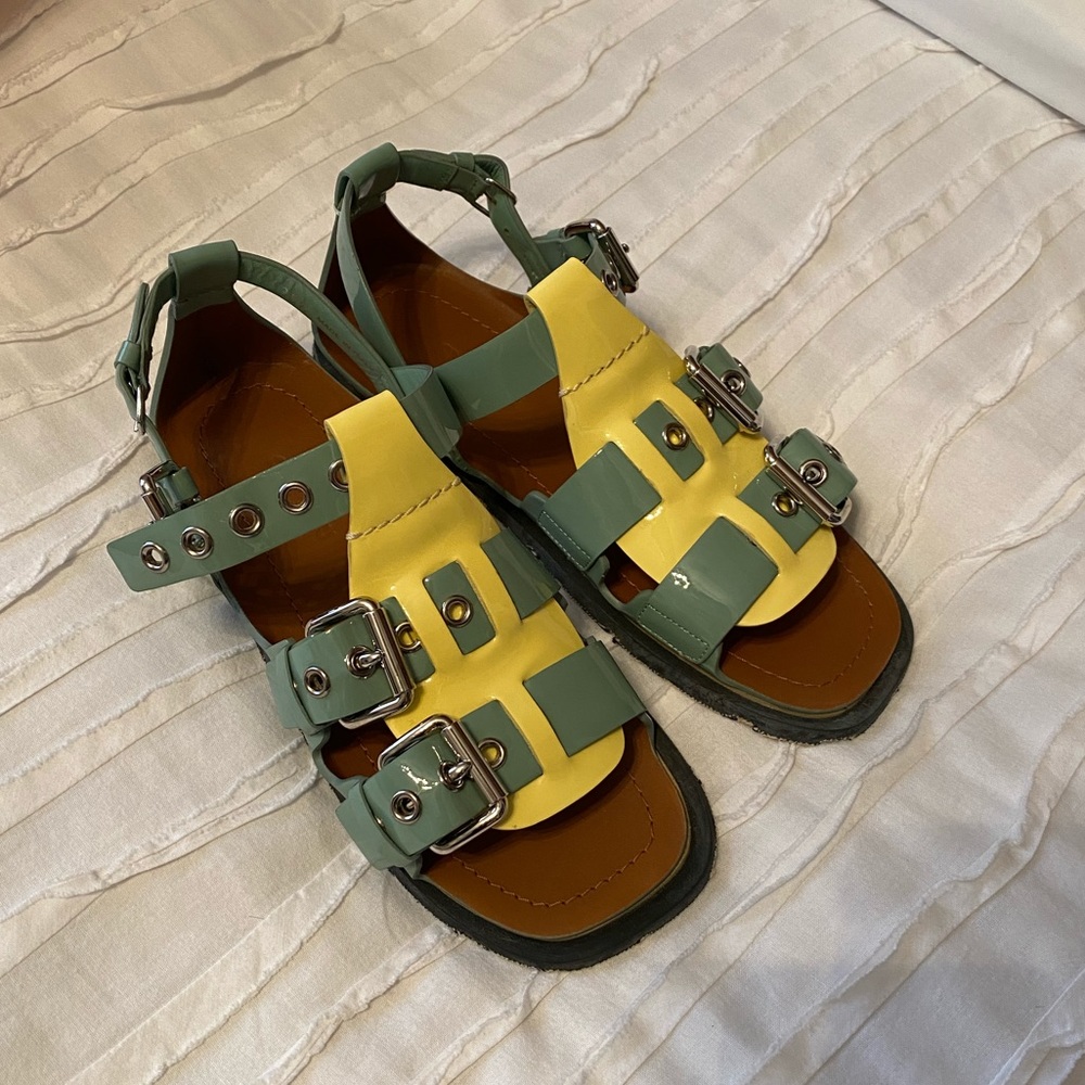 Brand new miu miu t-strap buckle sandals